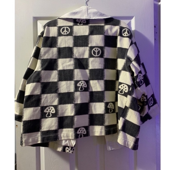 UO Rei Wide Sleeve Wrap Jacket Peace Mushroom Sign - Picture 2 of 8